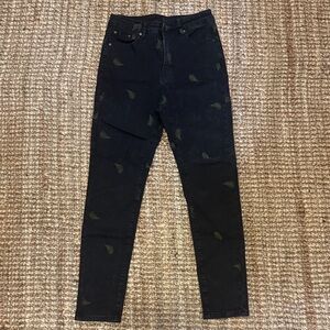 🩷2/$25 Disturbia Black Jeans with Leaf Pattern
